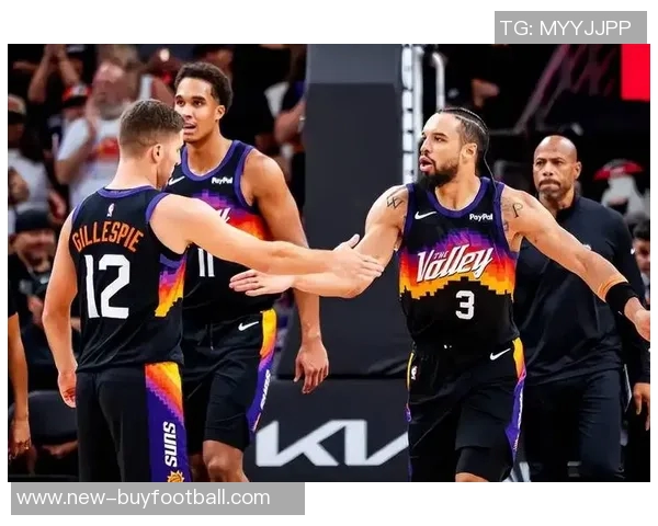 狄龙高效得分助太阳半场领先步行者18分布克内姆哈德表现抢眼