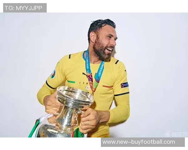 罗马诺透露热那亚若保级成功将强制买断科隆博的细节