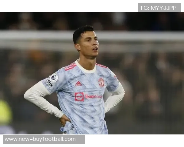 切尔西训练基地泳池警报误响球员们紧急撤离引发关注